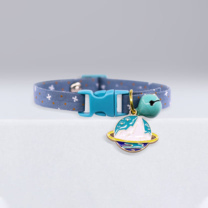 Safe and Adorable Cat Collars with Matching Charms