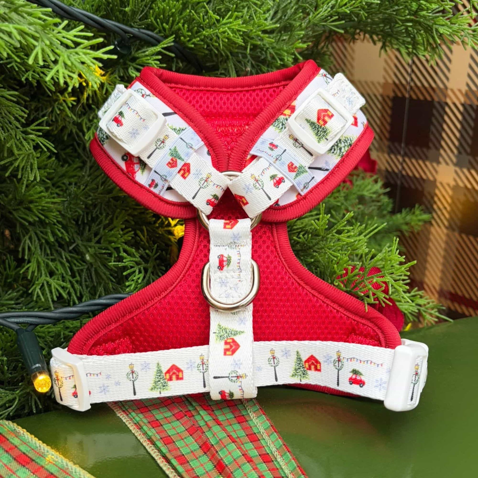 Back view of our limited release Christmas Magic holiday dog harnesses. Crafted from soft, quick-dry neoprene with padded mesh for everyday comfort. Fully adjustable around the neck and chest for growing pups and perfect for festive walkies.