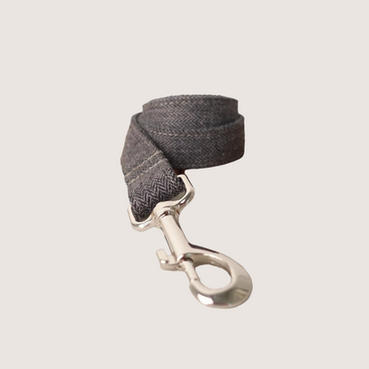 Blue Grey Matching Leads: Coordinate your pet's style with our durable nylon leads featuring zinc alloy hardware. Designed as anti-tangle swivel leads for added convenience. Perfectly complements our personalised dog collars. Get yours now!