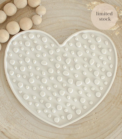 Enriching Heart Lick Mat For Dogs and Cats