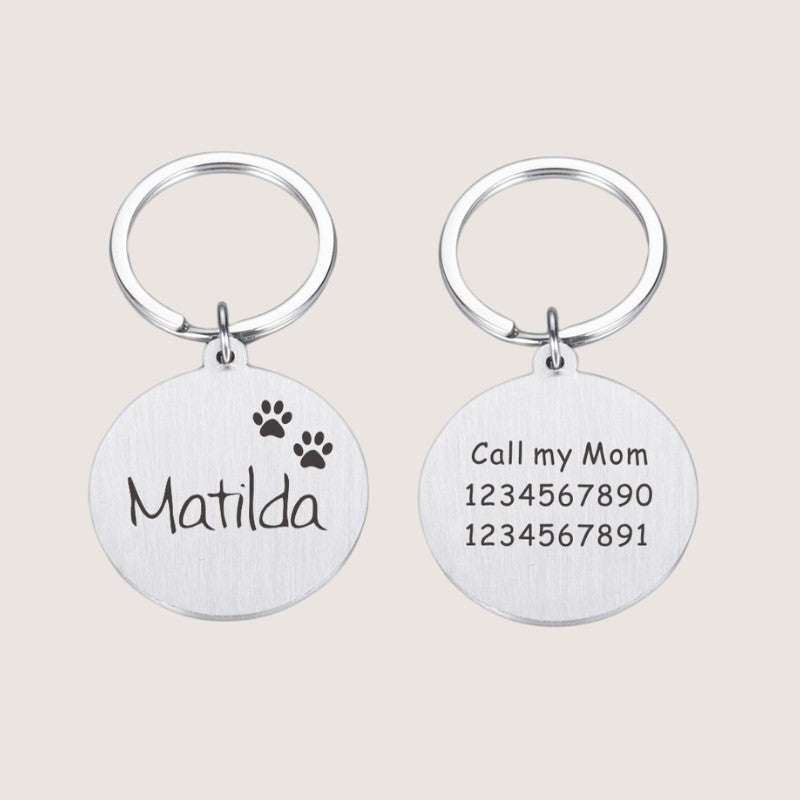 Silver Colour: The safety of your pet’s is our greatest priority. Our pet ID tags are engraved and personalised ensuring the safety of your furry friend. If they do get lost owners can be easily reached and be reunited with their pets. This minimal yet stylish stainless-steel ID pet tag is durable and long-lasting. Personalised engraving included! Key Points: stainless-steel material, durable & long-lasting, free engraving included.