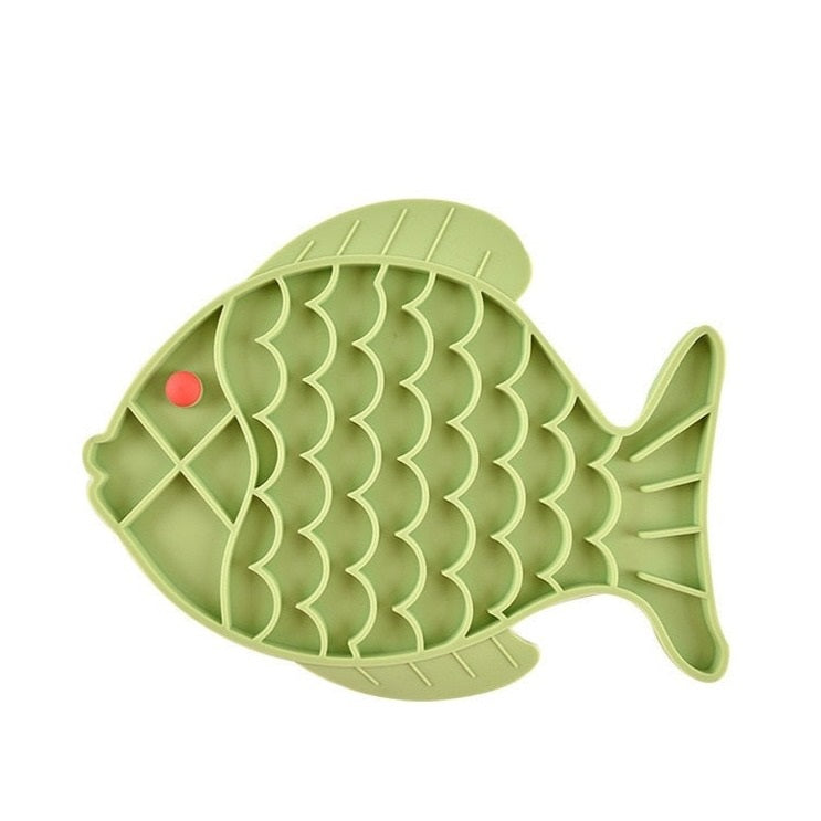 Green Colour Fish Design: Silicone Puzzle Lick Mats: Engage and challenge your pet for optimal health! Slow down eating, improve digestion, and promote mental activity. Under the sea design keeps boredom at bay. Exciting mealtime with our mats!